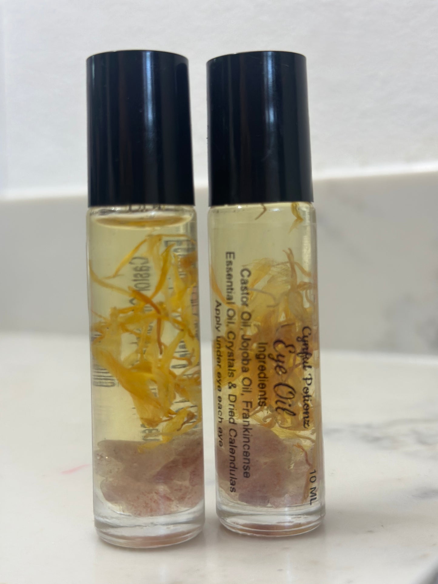 Eye Oil with Calendula Flowers & Strawberry Quartz