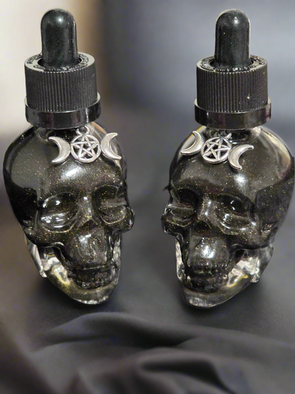 Hecate’s Kiss Oil (Includes Hecate’s Skeleton Key)