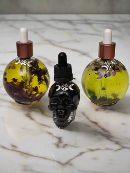 Hecate’s Kiss Oil (Includes Hecate’s Skeleton Key)