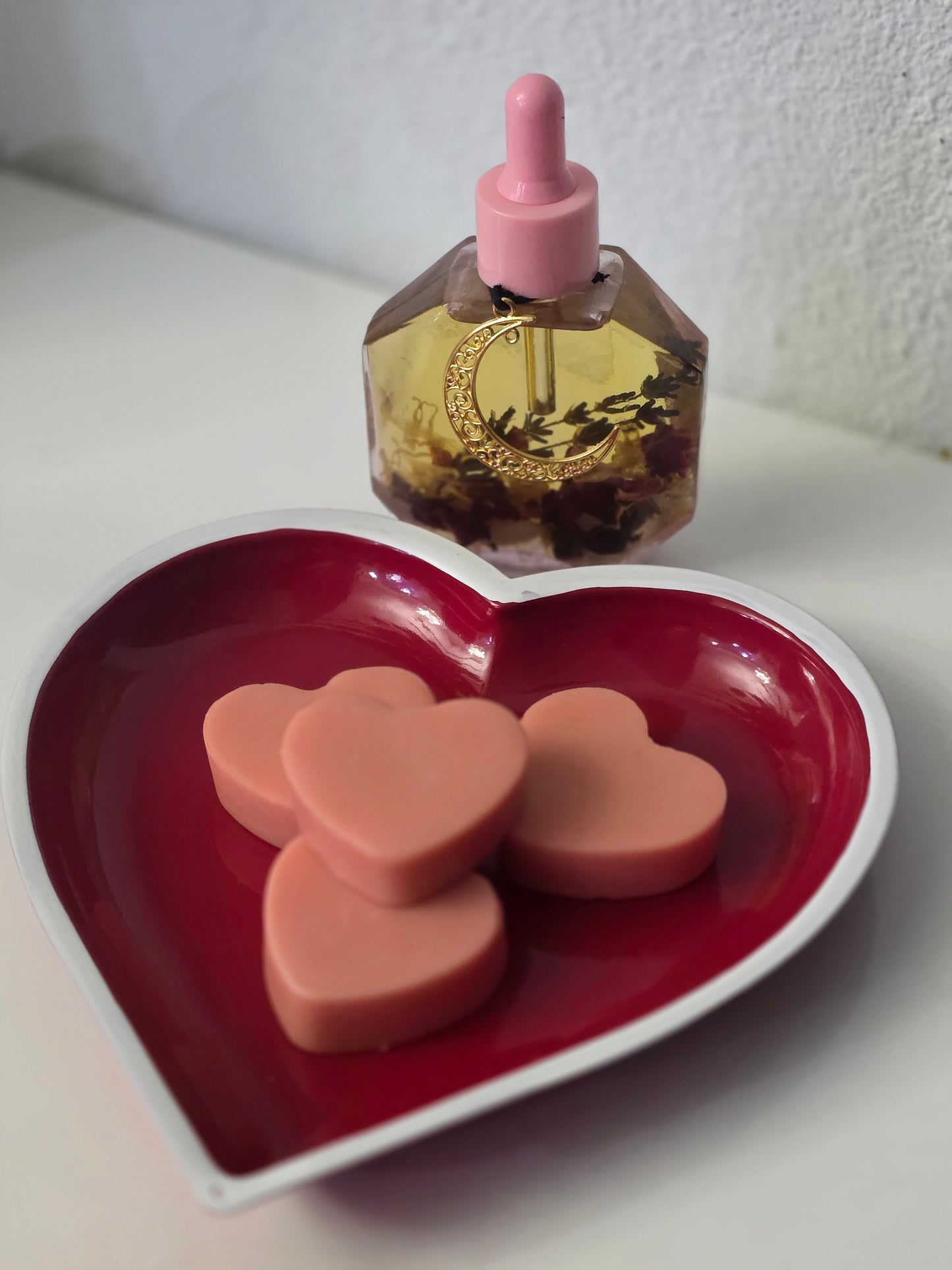 Aphrodite’s Enchantment Body Oil ( Limited time- with Aphrodite's Enchantment Lotion Bar)