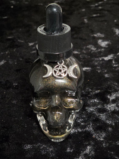 Hecate’s Kiss Oil (Includes Hecate’s Skeleton Key)